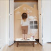Kinder Tritthocker aus Holz mit Motiv Explorer Grau