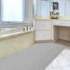 BM08-065_15 Badematte Uni Grau 45cmx90cm – Ansicht 6