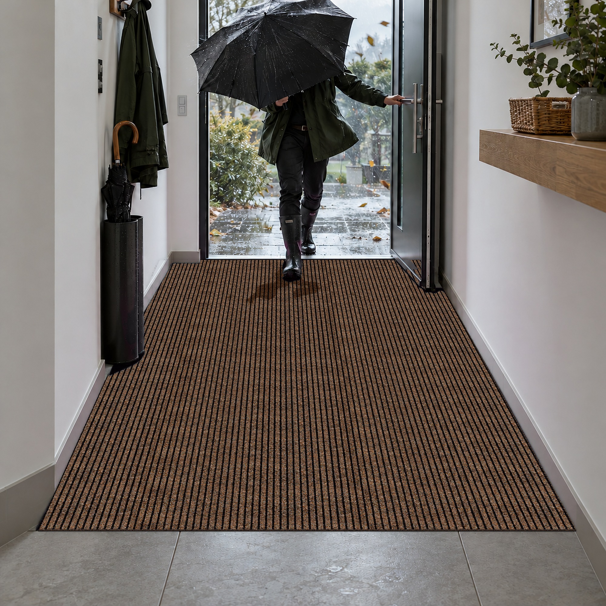 ANRO MISCHA Läufer Braun – Gummistiefel mit Schmutz auf der Matte
